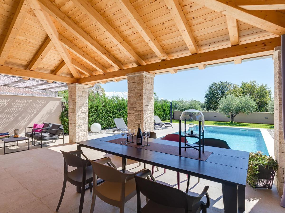 Villa Flora Vabriga Tar-Vabriga Exteriör bild