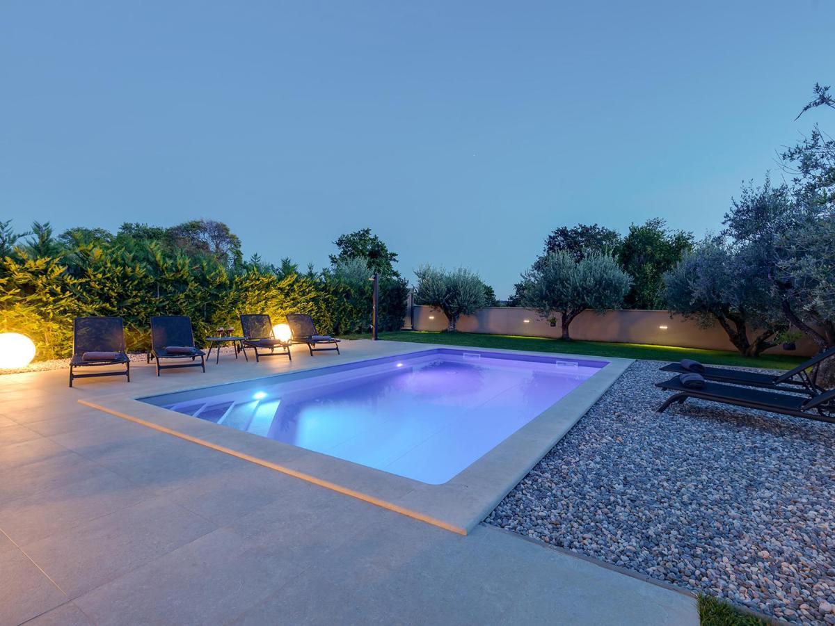 Villa Flora Vabriga Tar-Vabriga Exteriör bild