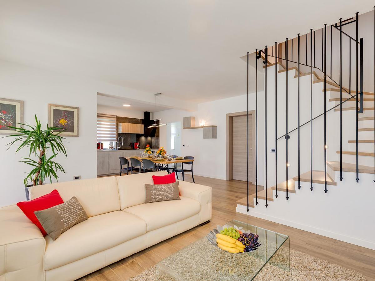 Villa Flora Vabriga Tar-Vabriga Exteriör bild