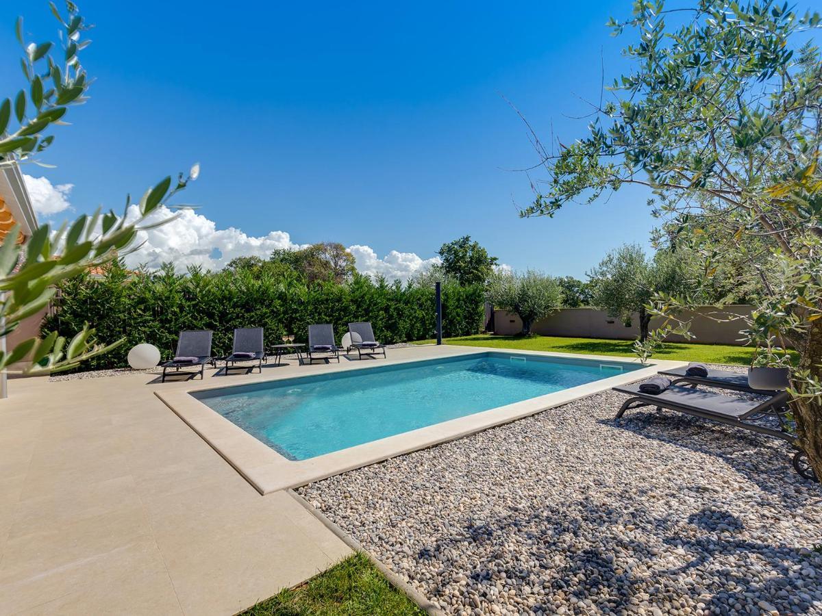 Villa Flora Vabriga Tar-Vabriga Exteriör bild