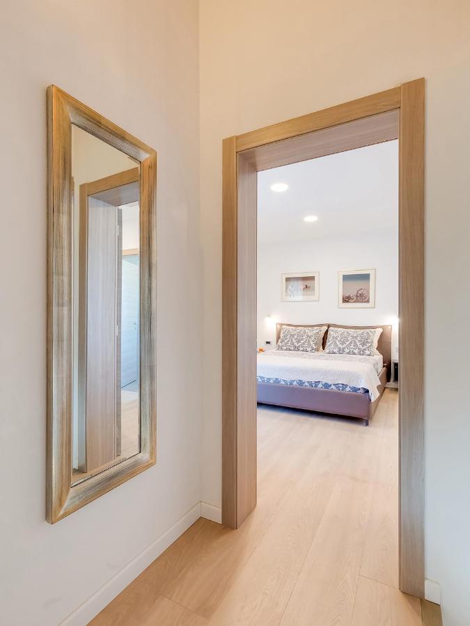 Villa Flora Vabriga Tar-Vabriga Exteriör bild